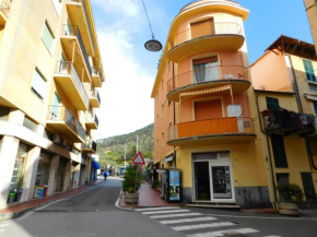 nuovissimo e funzionale, Levanto Levanto
